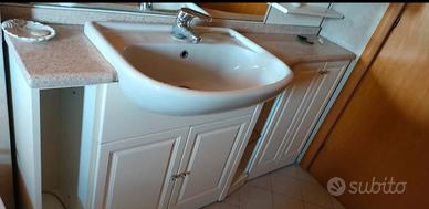 mobile bagno con piano in marmo 