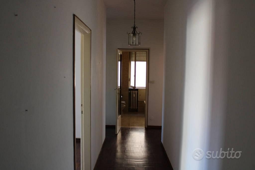 Appartamento di 100 m² con 3 locali a Vercelli - Vista 3