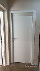 Porte rifinite qualità Spissu finestre e persiane