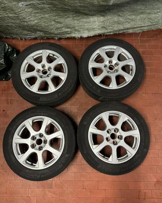 CERCHI + GOMME MICHELIN AUDI Q3 235/55/17