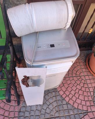 condizionatore portatile Ariston 8000 Btu 