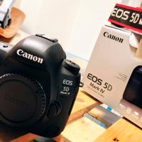 Canon 5D Mark IV PERFETTA, 1484 scatti