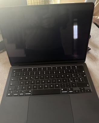 APPLE MacBook Air 13", Chip M3, 8 CPU 10 G PU, 512