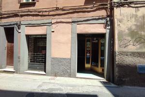 Locale commerciale/ residenziale arco Etrusco