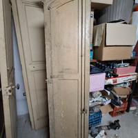 porta vecchia in legno