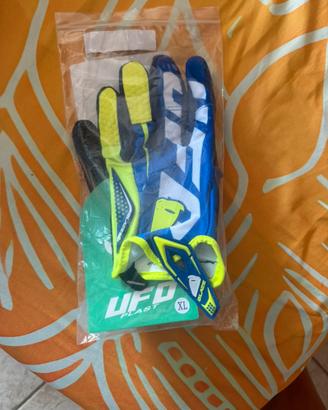 Guanti moto primaverili/estivi marca UFO TAGLIA XL