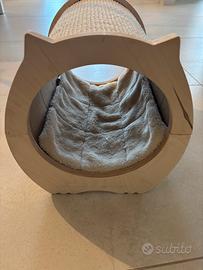 Cuccia tiragraffi gatto