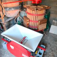 pigiatrice e torchio