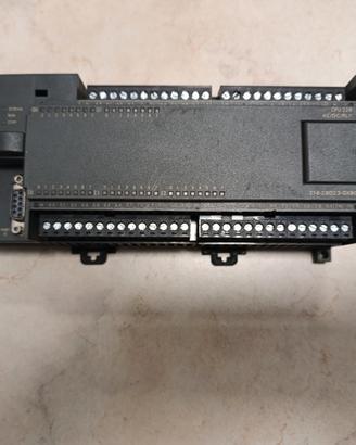 PLC SIEMENS S7 200