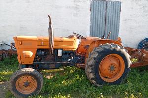 trattore fiat 