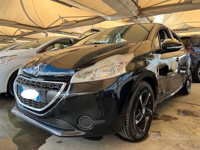 Peugeot 208 1° serie
