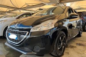 PEUGEOT 208 1,4 DIESEL
