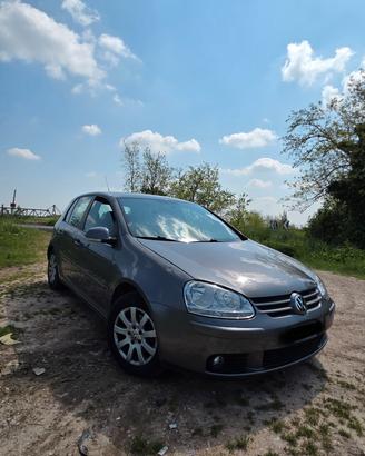 GOLF 5 2008