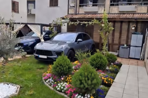 Villa Bifamiliare 330mq + giardino 300mq+