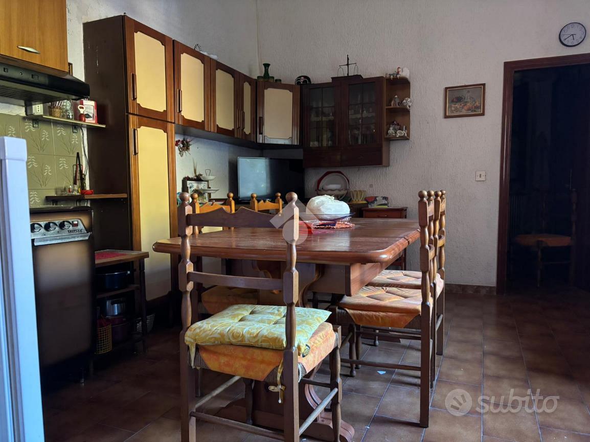 RUSTICO A FERENTILLO - Altro