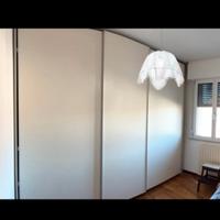 Armadio di grandi dimensioni