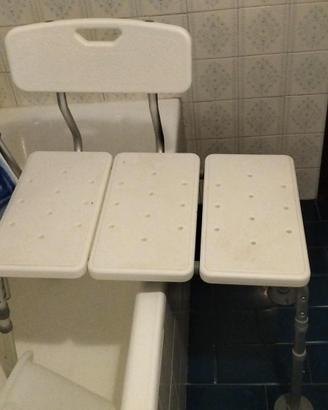 Sedia per la vasca