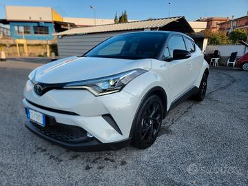 Toyota C-HR 1.8 Hybrid Style PELLE GARANZIA