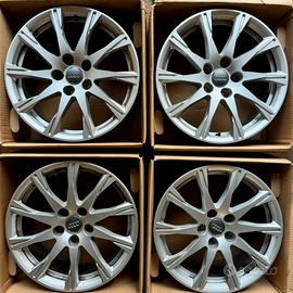 Cerchi in lega originali Audi 17”- set da 4