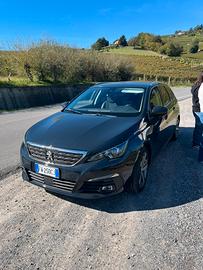 Peugeot 308 SW EAT8 Allure 130CV