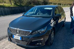 Peugeot 308 SW EAT8 Allure 130CV