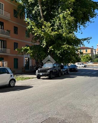 MAGAZZINO A ROMA