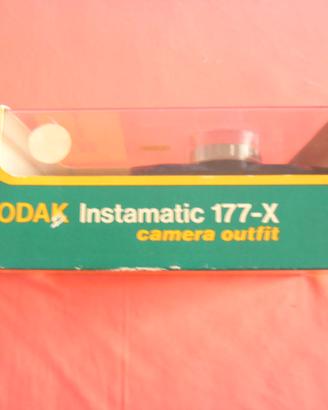 Kodak Instamatic 177-X camera outfit +GADGET KODAK
