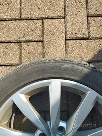gomme da neve  complete di cerchi