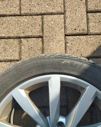 gomme da neve  complete di cerchi