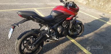  moto triumph
