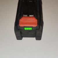 Hilti 22V 8 A batteria del 12/2022 al 100%