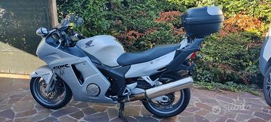 Honda cbr 1100 xx