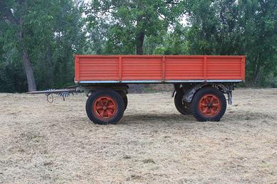 RIMORCHIO AGRICOLO CON FRENI AD ARIA - NON RIBALTA