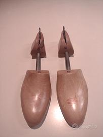 forma scarpe in legno