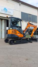 MINIESCAVATORE CINGOLATO HITACHI MOD. ZX29U-3