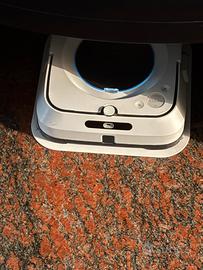 Irobot lavapavimenti