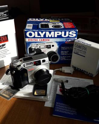 Fotocamera Olympus Camedia 2000