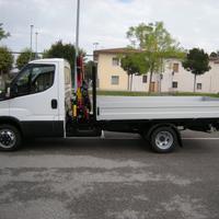 Iveco daily 35-140 con gru e cassone fisso