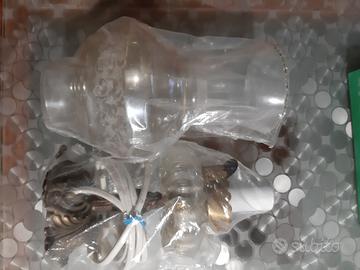 Lume vintage in ottone e vetro