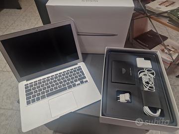 APPLE MACBOOK AIR 13" 256 GB