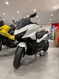 Honda Forza 750 - 2026