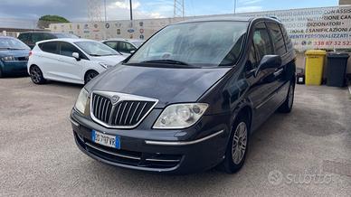 Lancia Phedra 2.2 MJT CA Platino