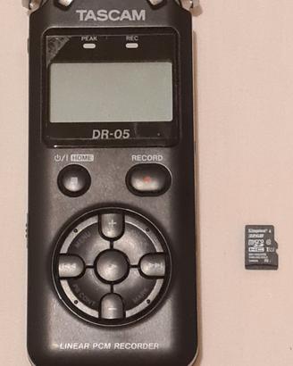 Tascam DR-05 Registratore vocale + microSD 32GB