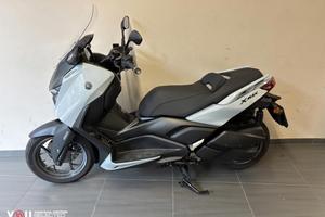 Yamaha X-Max 300 Tech Max +