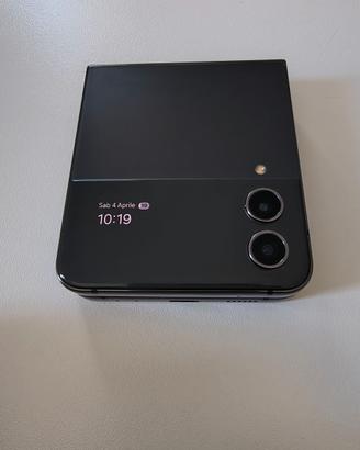 Samsung Z Flip 4 256 gb
