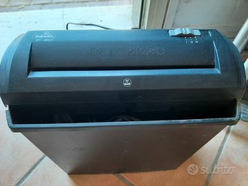 Distruggi documenti perfetto, cestino incluso