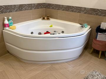 Vasca idromassaggio ideal standard come nuova