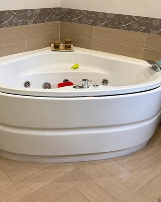 Vasca idromassaggio ideal standard come nuova