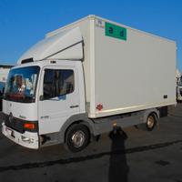 Mercedes Atego 815 Furgone Isolato