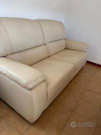 Divano 2/3 posti